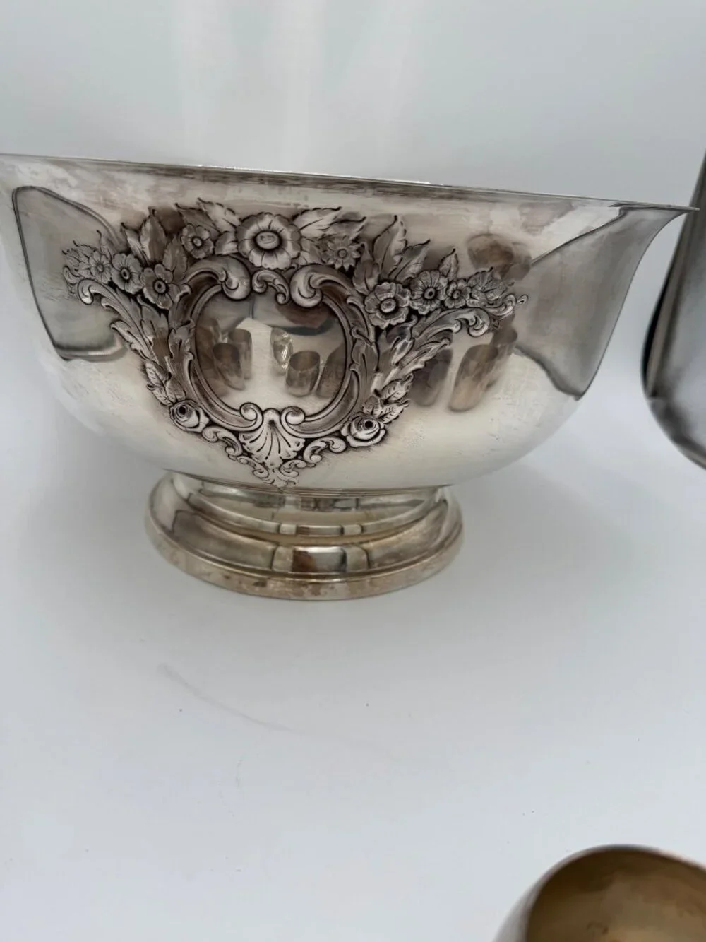 Antique Silver Plated Punch Bowl Set Matching Cups Ladle Vintage  Leonard Sheffi